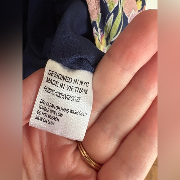 Yumi Kim Cameron Wrap Top in Laguna Breeze Midnight | Floral Feminine Size Small - Picture 11 of 12